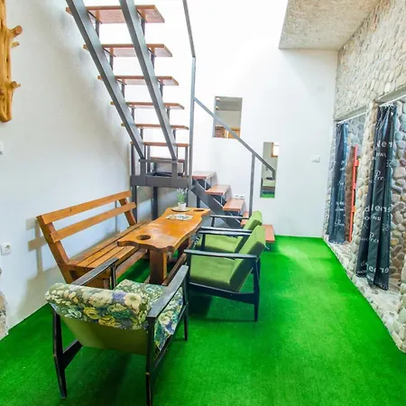 Estate - Discovery וילה ליובוסקי