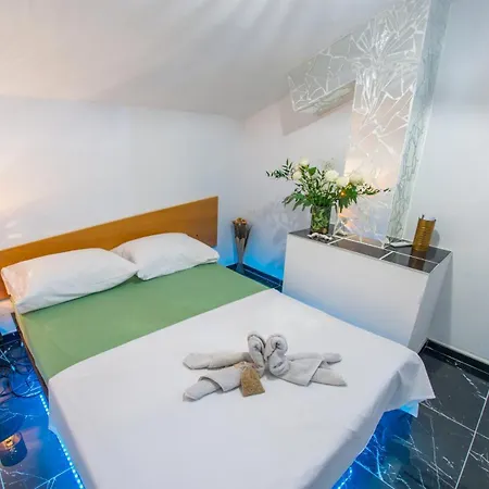 Estate - Discovery וילה ליובוסקי