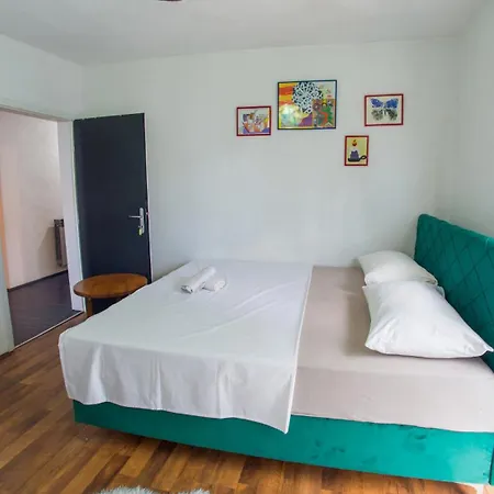 Estate - Discovery *