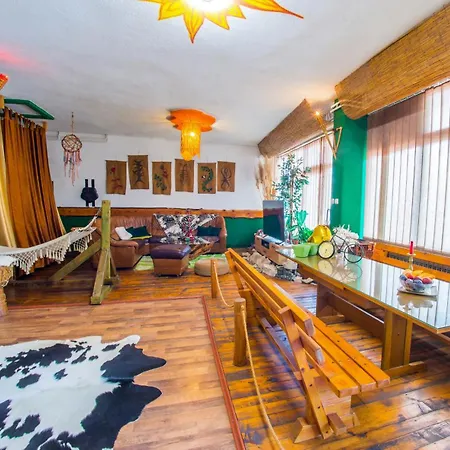 Estate - Discovery וילה ליובוסקי