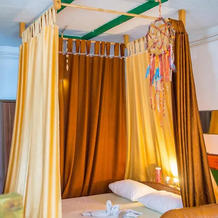 Estate - Discovery * ליובוסקי