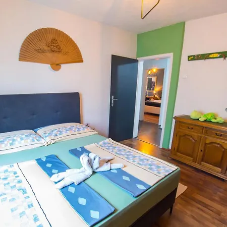 וילה Estate - Discovery ליובוסקי